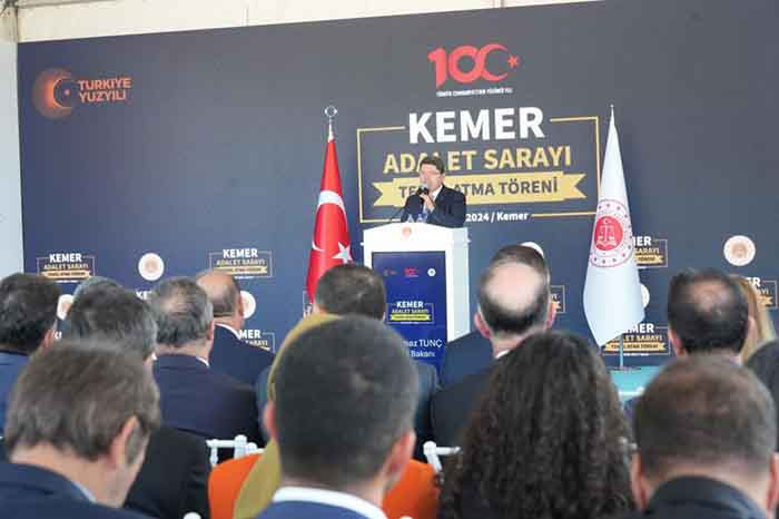 Yılmaz Tunç: Cumhurbaşkanımız Yargı Reformu Strateji Belgesi'ni açıklayacak! - Resim : 2