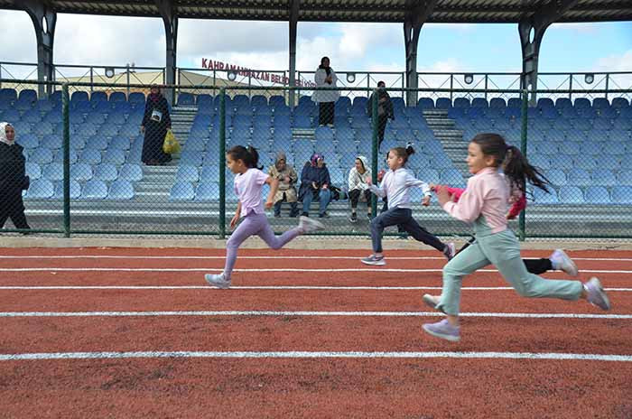 Ankara Kahramankazan'da "Cumhuriyet Koşusu" yapıldı - Resim : 2