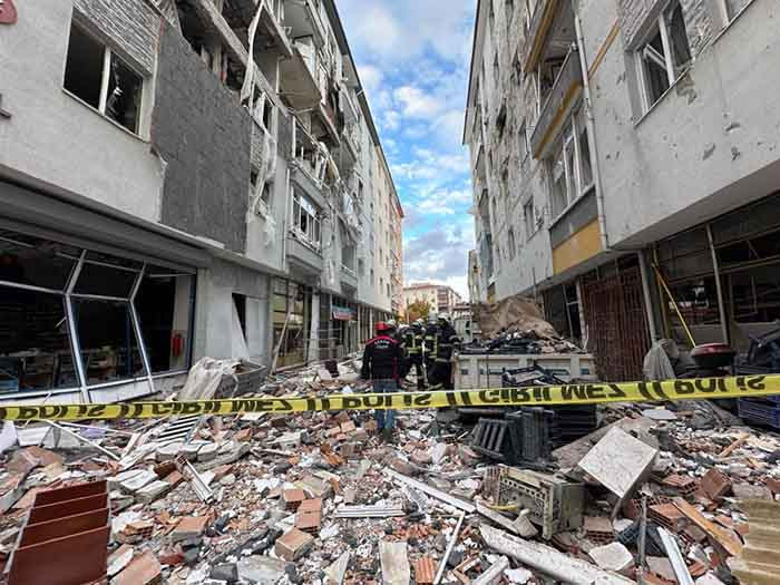 Çorum'da can pazarı! Doğalgaz patlamasında 1 kişi hayatını kaybetti, 33 kişi yaralandı!