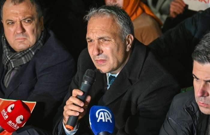 Ankara'da mülakatla öğretmen atamalarının protestosuna CHP'den destek