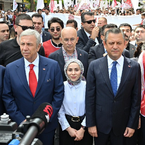 Özgür Özel'den Mansur Yavaş ve Cumhurbaşkanlığı sözleri : Karara saygılı olacağına inanıyorum