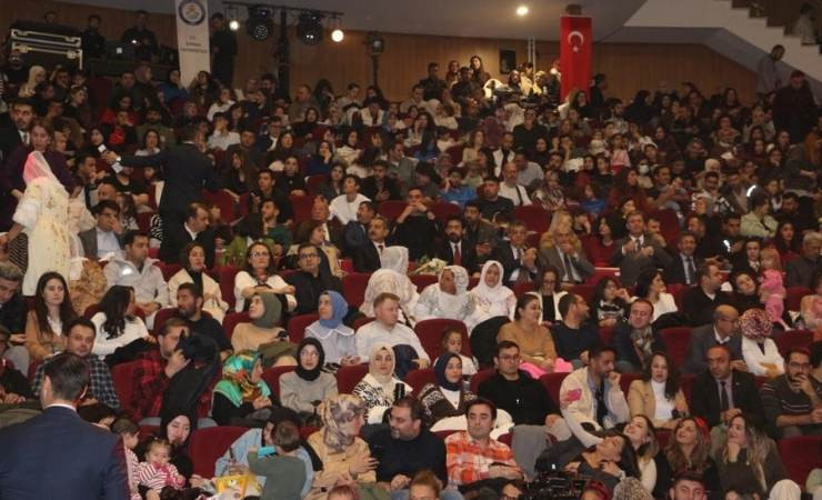 Ankara Devlet Opera ve Balesi sanatçıları Şırnak’ta sahne aldılar - Resim : 2