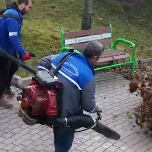 Mamak Belediyesi: Temizlik ekiplerimiz görev başında - Resim : 2