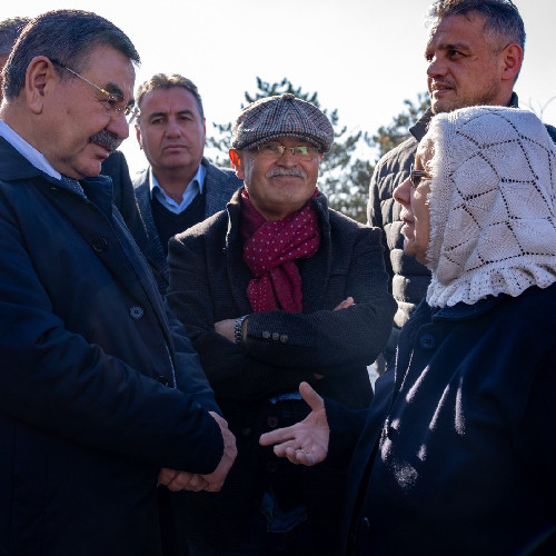 Gölbaşı Belediyesi Eski Başkanı Cevdet Kara'yı kabri başında andı - Resim : 2