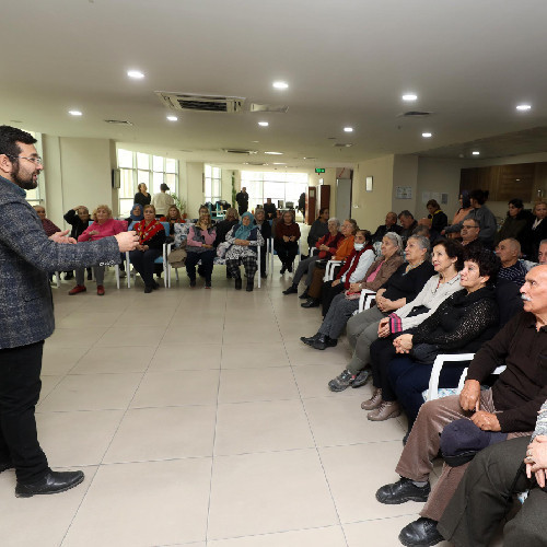 Yenimahalle Belediyesi sağlıklı yaşlanma konusunda seminer verdi