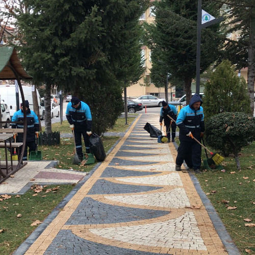 Pursaklar Belediyesi sokaklardaki sorunlara müdahale ediyor - Resim : 2