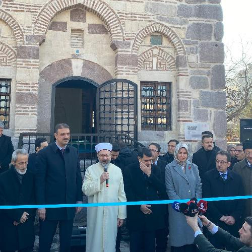 Altındağ'da 45 yıldır kapalı olan İsfahani Mescidi ibadete açıldı - Resim : 2