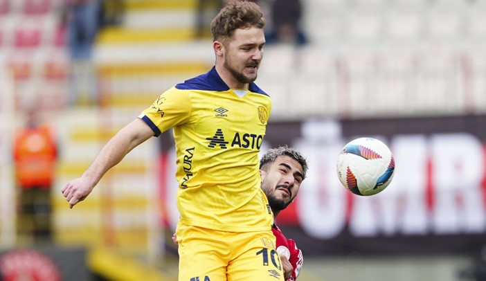 Ümraniyespor - MKE Ankaragücü maç sonucu: 2-1