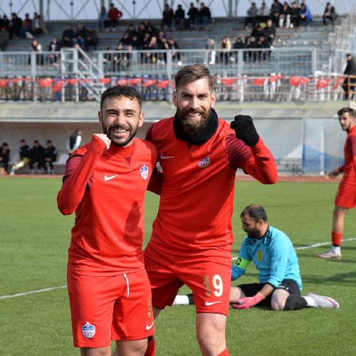 Kahramankazan Belediyespor adım adım şampiyonluğa gidiyor