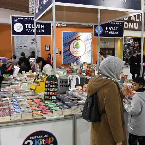 Pursaklar Belediyesi 3. Kitap Günleri bugün sona eriyor