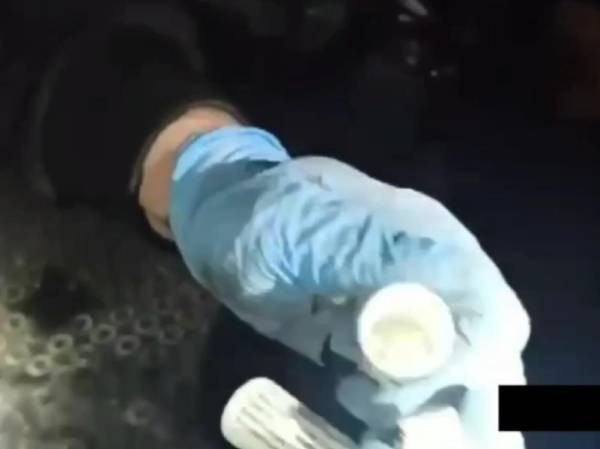 Otomobilin direğine zulalanmış yasaklı maddeyle yakalanan 3 sanığa ceza yağdı - Resim : 3