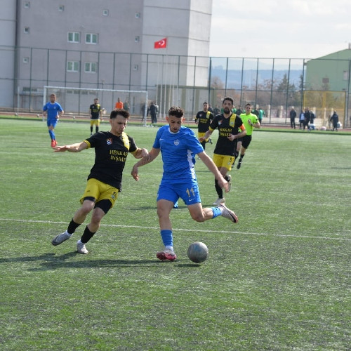 Kahramankazan Belediyespor şampiyonluk yolunda bir engeli daha aştı