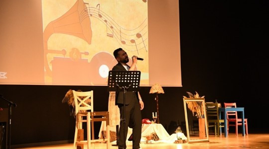 Kahramankazan Belediye Başkanı Çırpanoğlu şiir programına katıldı - Resim : 2