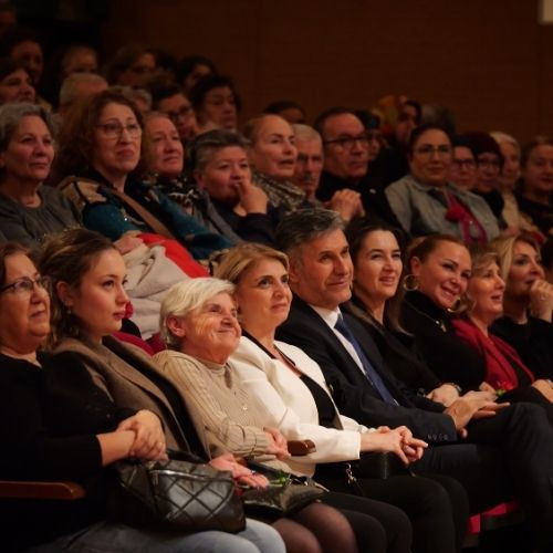 Etimesgut Belediyesi 8 Mart'a özel programlar düzenledi