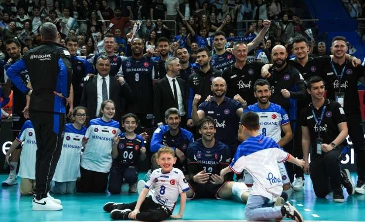 Halkbank CEV Şampiyonlar Ligi çeyrek finalinde avantajı kaptı