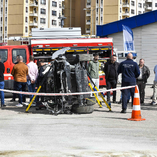 ABB İtfaiyesi 8 ilden gelen itfaiye personeline eğitim verdi - Resim : 3