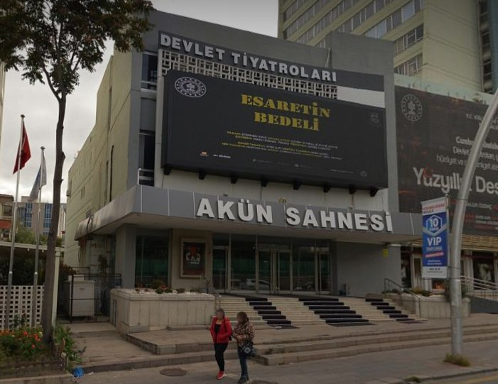 Ankara'nın duygulandıran sanat noktası: 27 yıl sinemaydı şimdi tiyatro sahnesi!