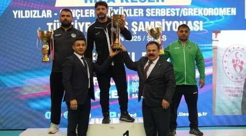 Keçiören Belediyesi İşitme Engelliler Güreş Takımı'ndan alkışlanacak başarı - Resim : 3