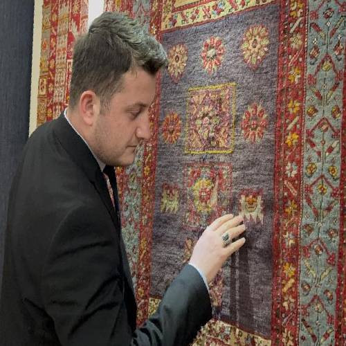 Tokat’ta 300 yıllık halılarda emoji izleri keşfedildi