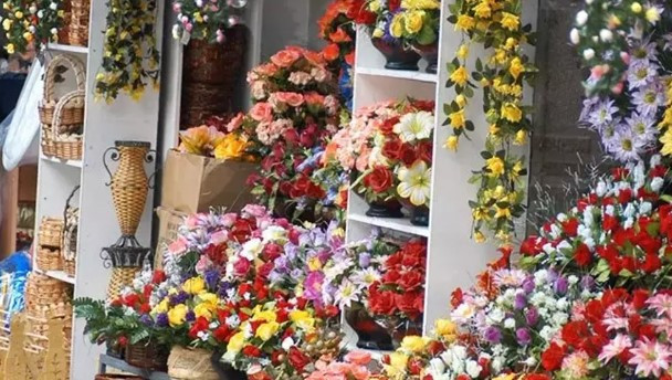 Evlenecek çiftler buraya koşuyor: Binlerce yıllık Osmanlı mirası, alışverişin kalbi oldu! - Resim : 2