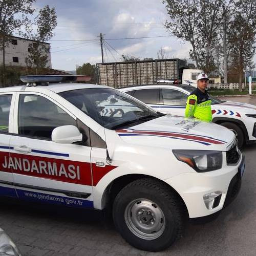 Bolu’da Trafik Haftası'nda sürücülere güvenli yolculuk uyarısı