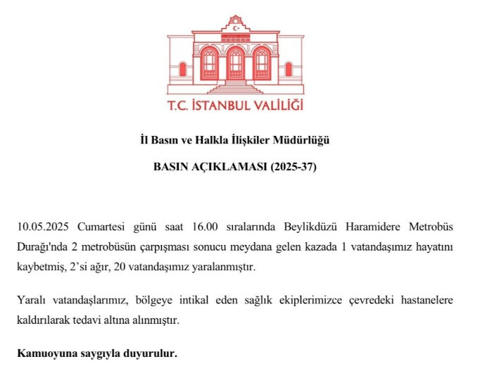 İstanbul'da metrobüs kazası: 1 kişi öldü, 20 kişi yaralandı