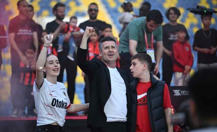 Süper Lig'e yükselen Gençlerbirliği'nde coşkulu kupa töreni