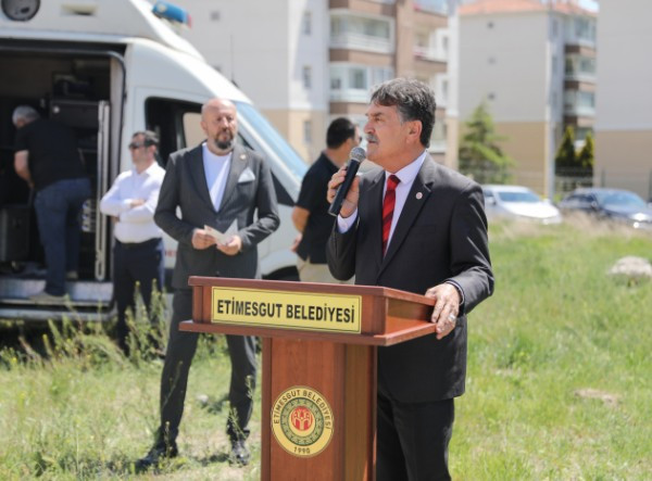 Etimesgut Belediyesi'nden Engelliler Haftası'na özel anlamlı etkinlik - Resim : 2