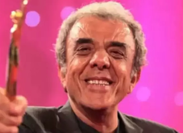 Hülya Koçyiğit duyurdu: Ali Özgentürk hayatını kaybetti!