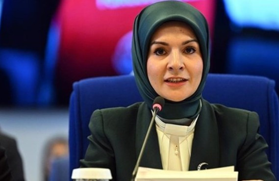 Bakan Göktaş duyurdu: 541 bin kişinin hesabına 5.4 milyar sosyal yardım yatırıldı