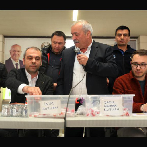 Yenimahalle Belediyesi 170 kurban satış çadırı için kura çekimi gerçekleştirdi