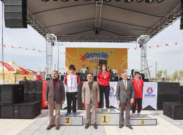 Sincan Belediyesi'nin Okçuluk Şampiyonasında kupa sahibini buldu