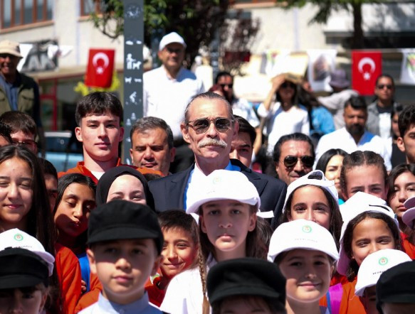 Etimesgut Belediyesi 19 Mayıs kutlamalarına anma töreni ile başladı
