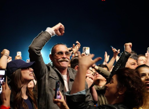 Etimesgut Belediyesi'nin 19 Mayıs konserinde Duman coşkuyu zirveye taşıdı - Resim : 3