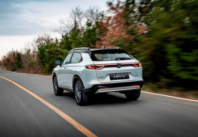 Honda 2027'den itibaren piyasaya 13 yeni nesil hibrit araç sunacak