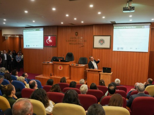 Etimesgut Belediyesi'nden Güvene Dayalı Belediyecilik Paneli