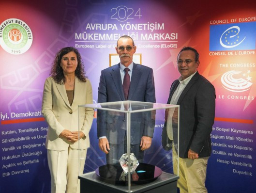 Etimesgut Belediyesi'nden Güvene Dayalı Belediyecilik Paneli - Resim : 3
