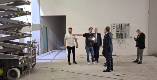 Beypazarı'nda 1000 kişi kapasiteli spor salonu yapımı sürüyor