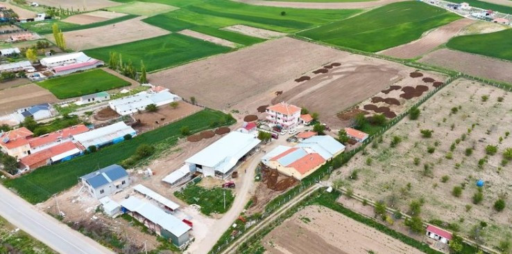 Çubuk'ta 16 yaşında başlayan hayvancılık macerası büyük bir hikayeye dönüştü - Resim : 2