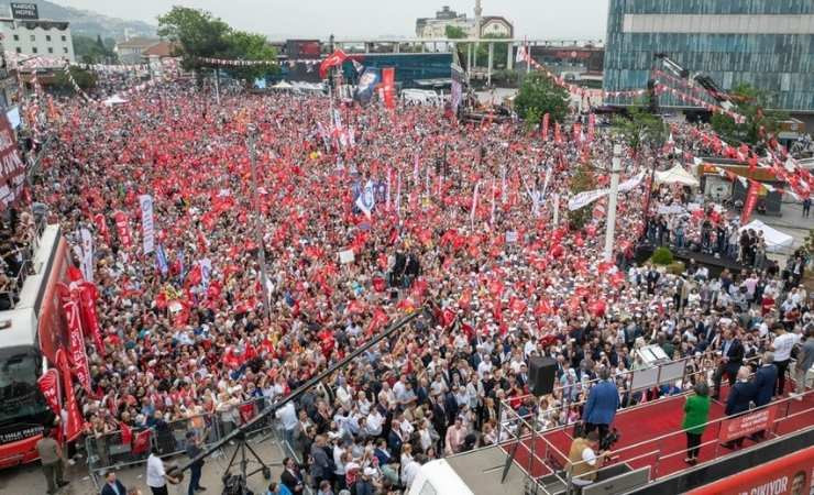 Özgür Özel: Temmuz ayında asgari ücrete ara zam alacağız
