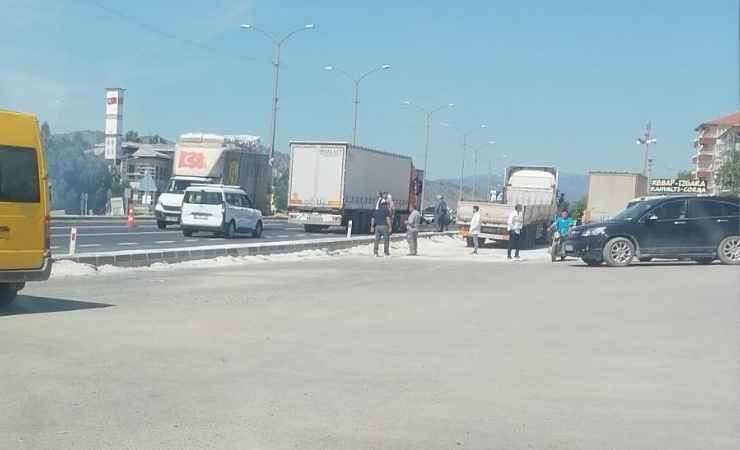Çorum'da kaza yapan motosiklet sürücüsü hastanede yaşam savaşını kaybetti