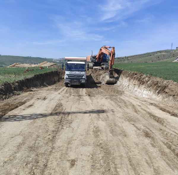 Pursaklar Belediyesi ilçenin yol ağını genişletiyor