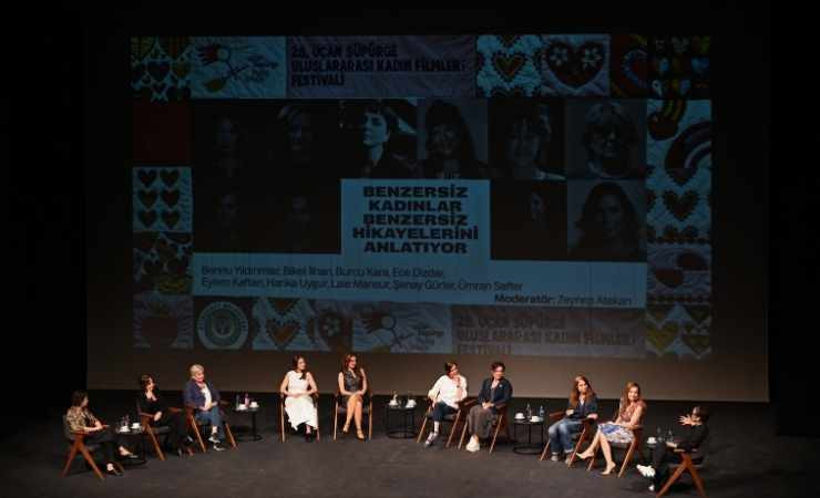 Ünlü oyuncular Ankara'da festival programında söyleşiye katıldılar