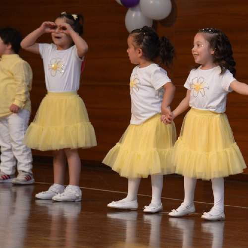 Kahramankazan Belediyesi miniklerin yıl sonu gösterisine ev sahipliği yaptı - Resim : 3