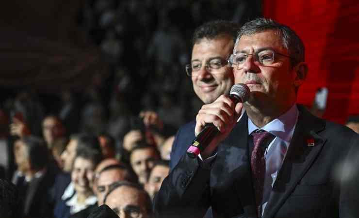 CHP'nin Kurultay soruşturmasında 12 kişiye hapis ve siyasi yasak istendi!
