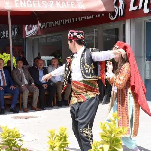 Özel öğrenciler Kahramankazan Belediyesi Engelsiz Kafe'de sergi açtı - Resim : 2