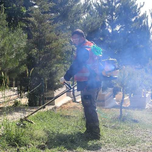 Keçiören Belediyesi ilçeyi bayrama hazırladı