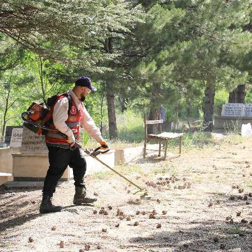 Keçiören Belediyesi ilçeyi bayrama hazırladı - Resim : 2