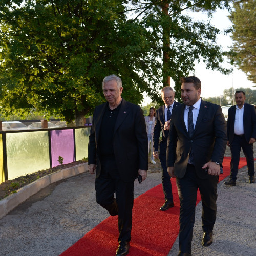 Ankara'nın CHP'li Belediye Başkanları Kahramankazan'da bir araya geldi