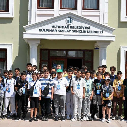 Altındağ Belediyesi Gençlik Merkezi öğrencileri Kayseri Erciyes'e gitti - Resim : 2